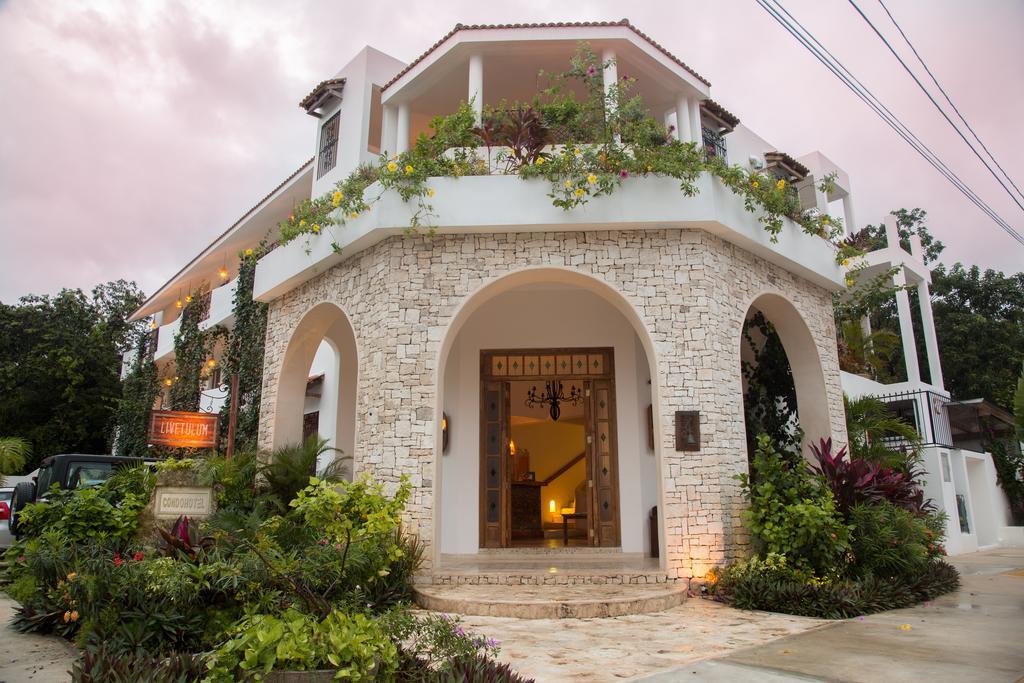 Livetulum Aparthotel ภายนอก รูปภาพ